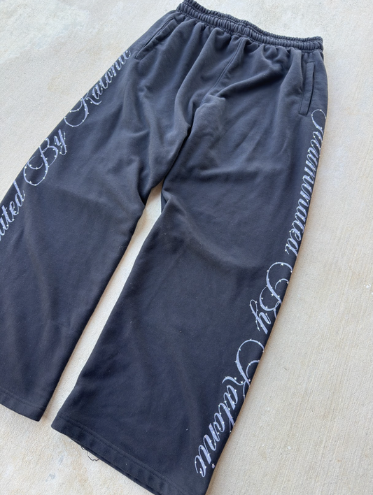 ILLUMINATED BY KALONIC BLACK SWEATS